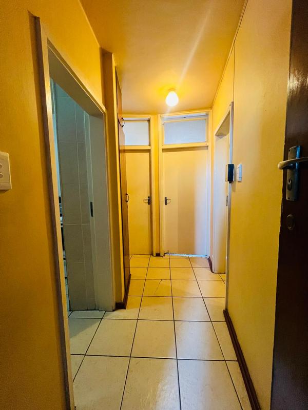 1 Bedroom Property for Sale in Durban Central KwaZulu-Natal