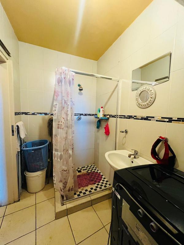 1 Bedroom Property for Sale in Durban Central KwaZulu-Natal