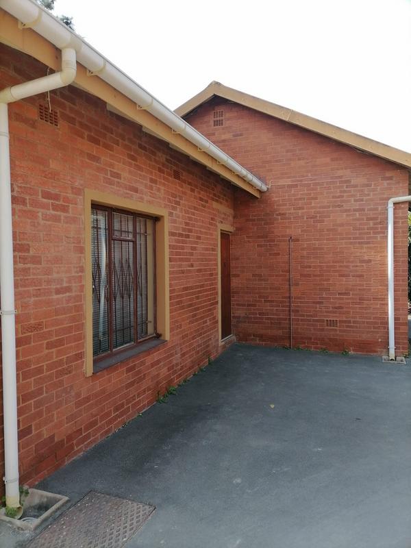 To Let 1 Bedroom Property for Rent in Malvern KwaZulu-Natal