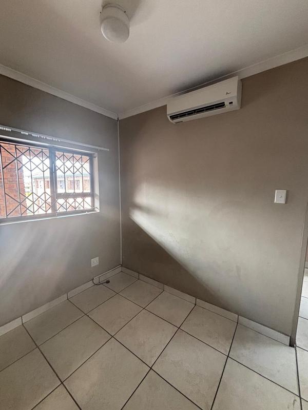 2 Bedroom Property for Sale in Arboretum KwaZulu-Natal