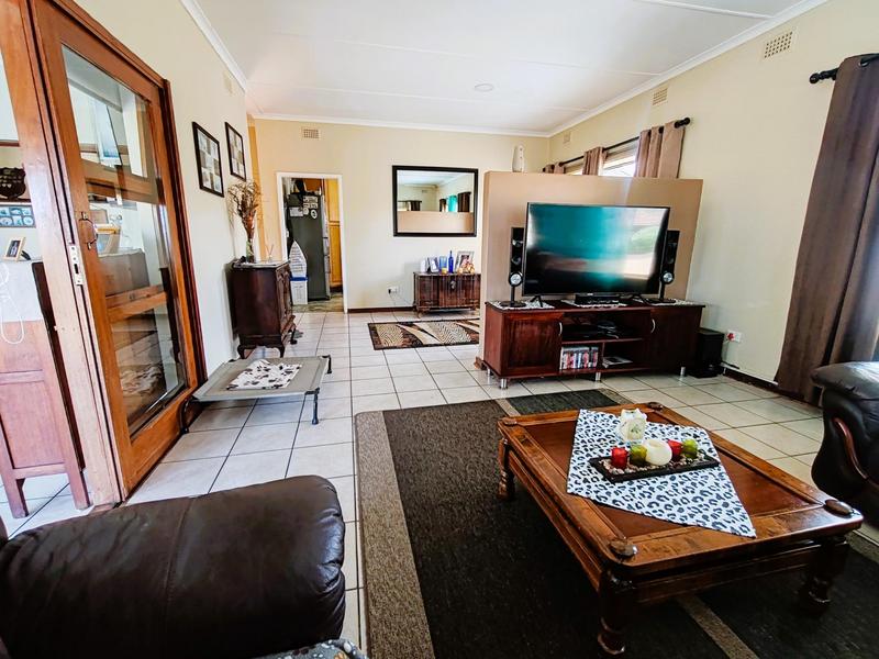 4 Bedroom Property for Sale in Shelly Beach KwaZulu-Natal