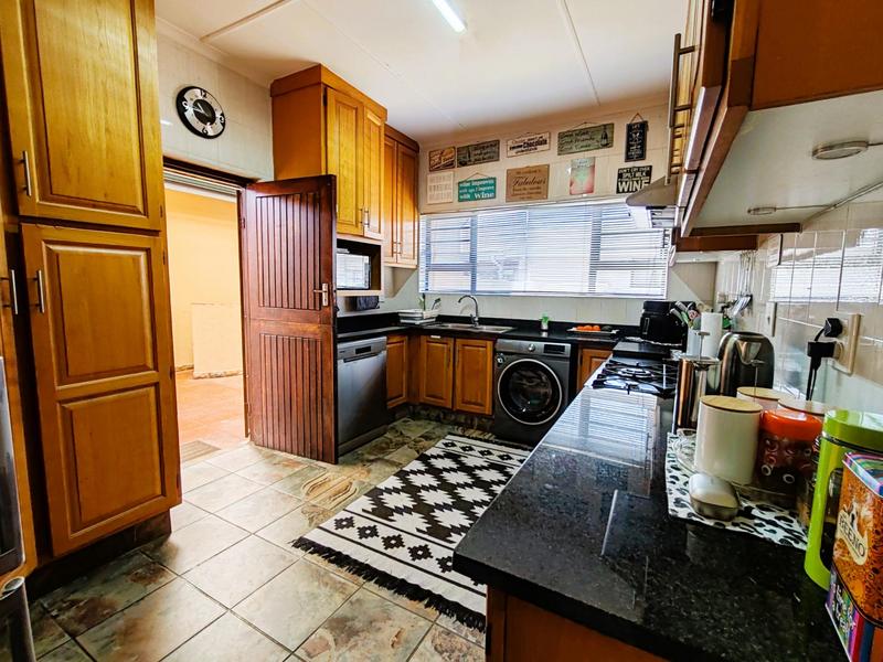 4 Bedroom Property for Sale in Shelly Beach KwaZulu-Natal