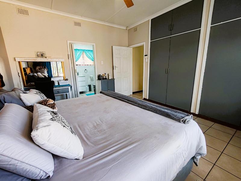 4 Bedroom Property for Sale in Shelly Beach KwaZulu-Natal