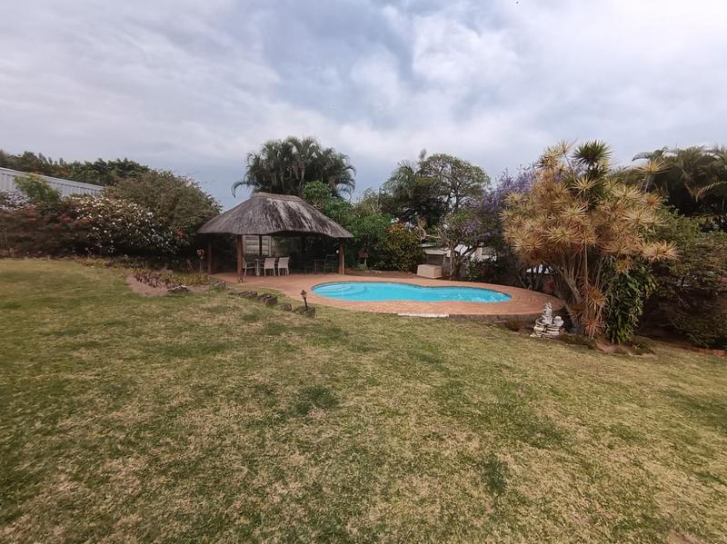 To Let 4 Bedroom Property for Rent in Uvongo KwaZulu-Natal