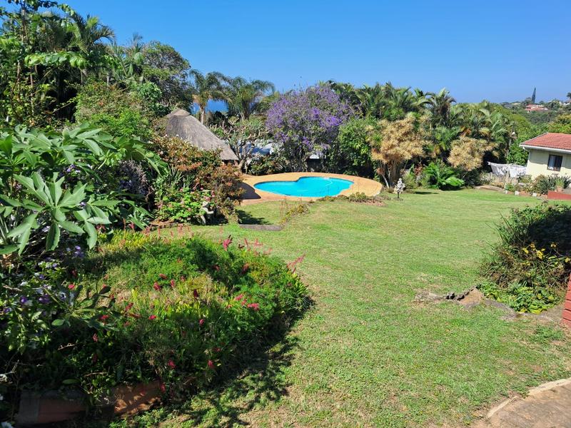 To Let 4 Bedroom Property for Rent in Uvongo KwaZulu-Natal