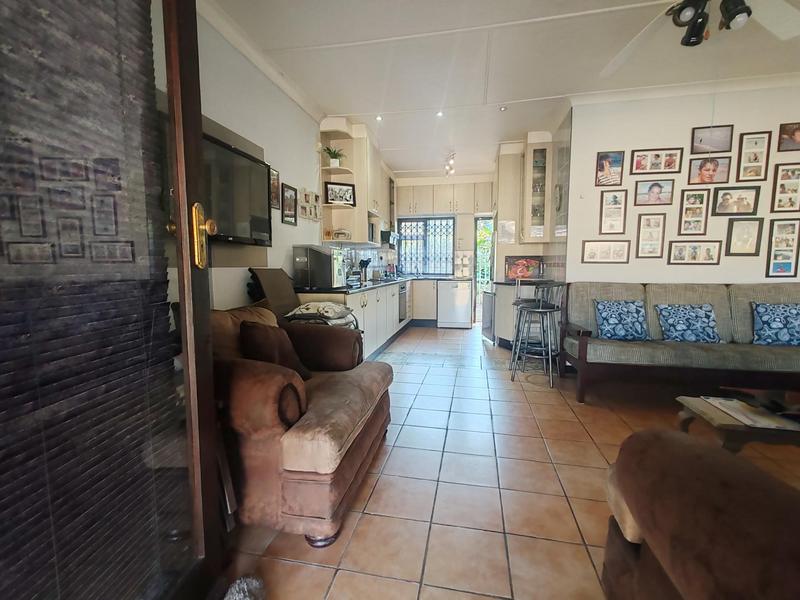 2 Bedroom Property for Sale in Marina Beach KwaZulu-Natal