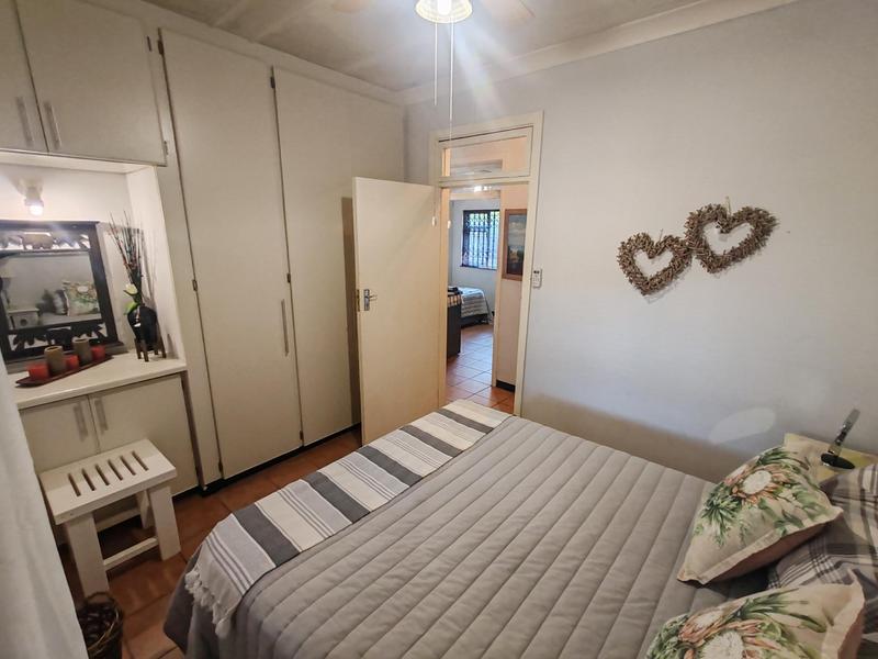 2 Bedroom Property for Sale in Marina Beach KwaZulu-Natal