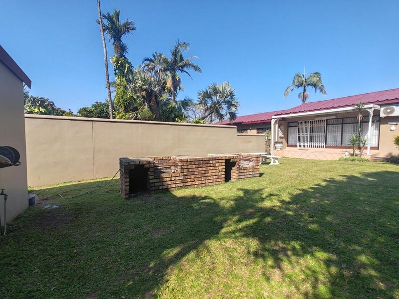 2 Bedroom Property for Sale in Marina Beach KwaZulu-Natal