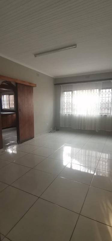 To Let 4 Bedroom Property for Rent in Panorama KwaZulu-Natal