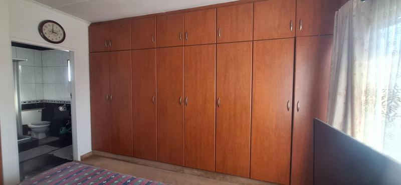4 Bedroom Property for Sale in Clare Estate KwaZulu-Natal
