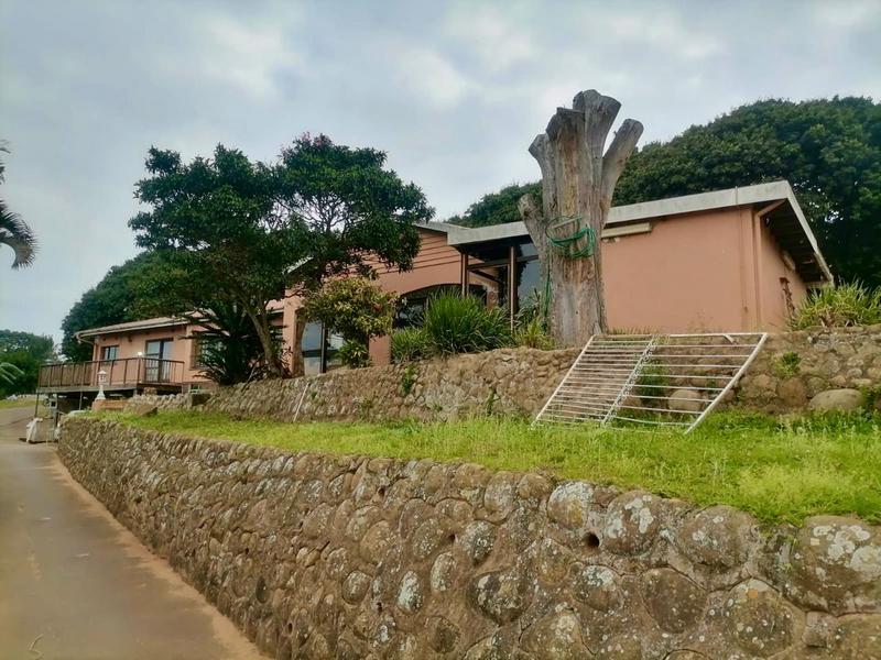 4 Bedroom Property for Sale in Amanzimtoti KwaZulu-Natal