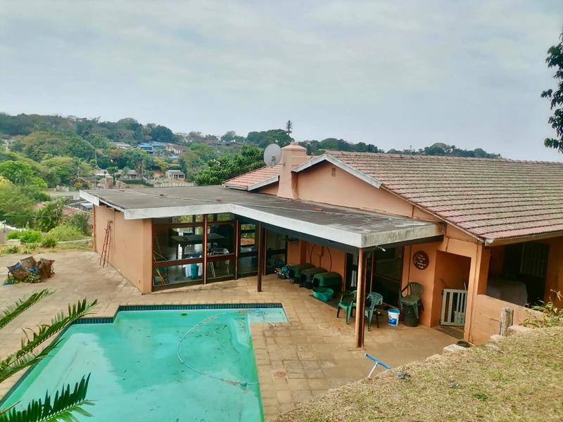 4 Bedroom Property for Sale in Amanzimtoti KwaZulu-Natal