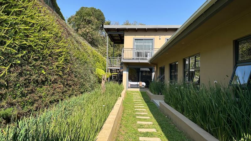 4 Bedroom Property for Sale in Mountain Homes KwaZulu-Natal