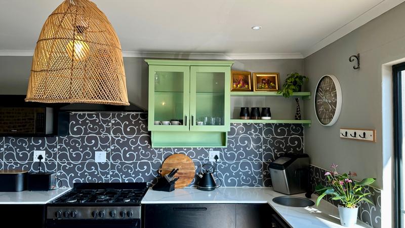 4 Bedroom Property for Sale in Mountain Homes KwaZulu-Natal