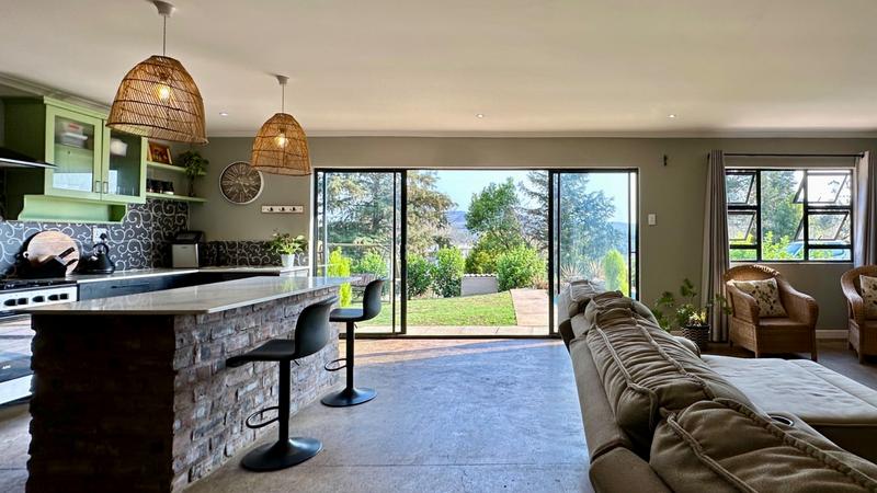 4 Bedroom Property for Sale in Mountain Homes KwaZulu-Natal