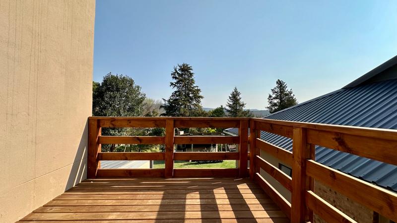 4 Bedroom Property for Sale in Mountain Homes KwaZulu-Natal