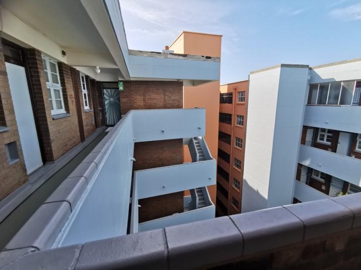 1 Bedroom Property for Sale in North Beach KwaZulu-Natal