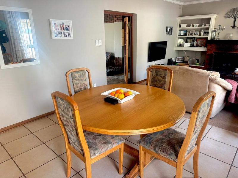 5 Bedroom Property for Sale in Underberg KwaZulu-Natal