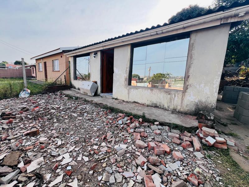 2 Bedroom Property for Sale in Kwamashu KwaZulu-Natal