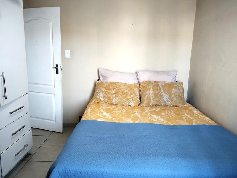 To Let 2 Bedroom Property for Rent in Newlands East KwaZulu-Natal