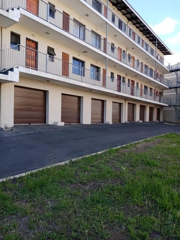 To Let 2 Bedroom Property for Rent in Newlands East KwaZulu-Natal