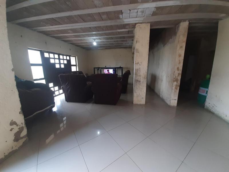 6 Bedroom Property for Sale in Adams Mission KwaZulu-Natal