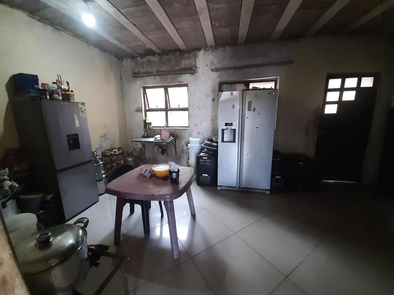 6 Bedroom Property for Sale in Adams Mission KwaZulu-Natal