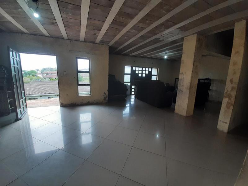 6 Bedroom Property for Sale in Adams Mission KwaZulu-Natal