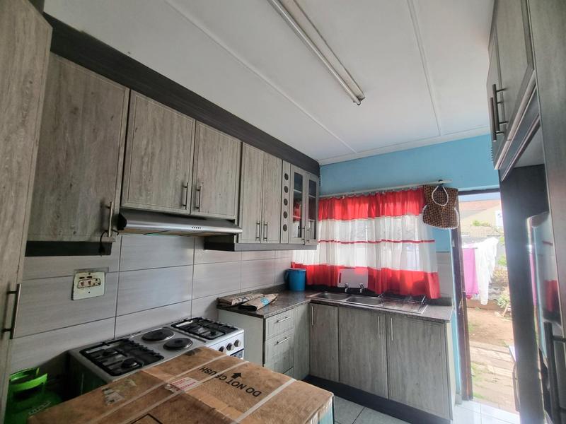 4 Bedroom Property for Sale in Isipingo Hills KwaZulu-Natal