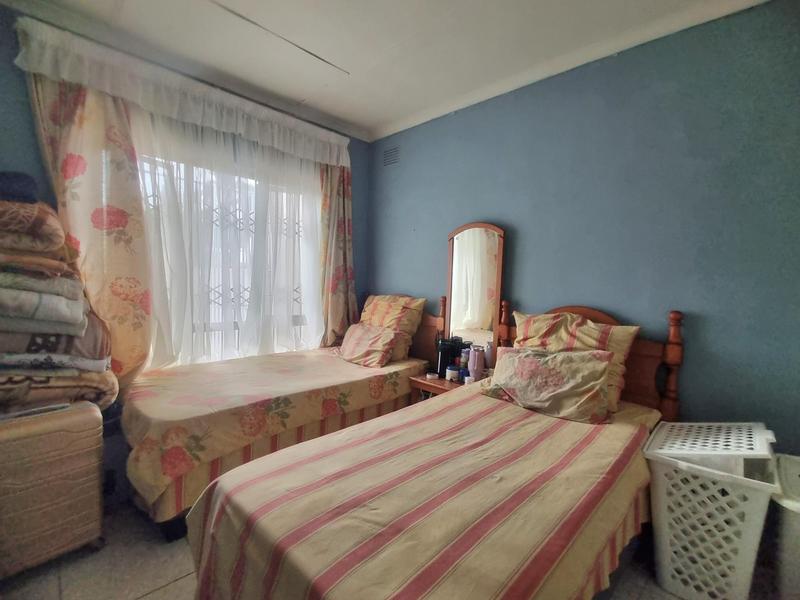 4 Bedroom Property for Sale in Isipingo Hills KwaZulu-Natal