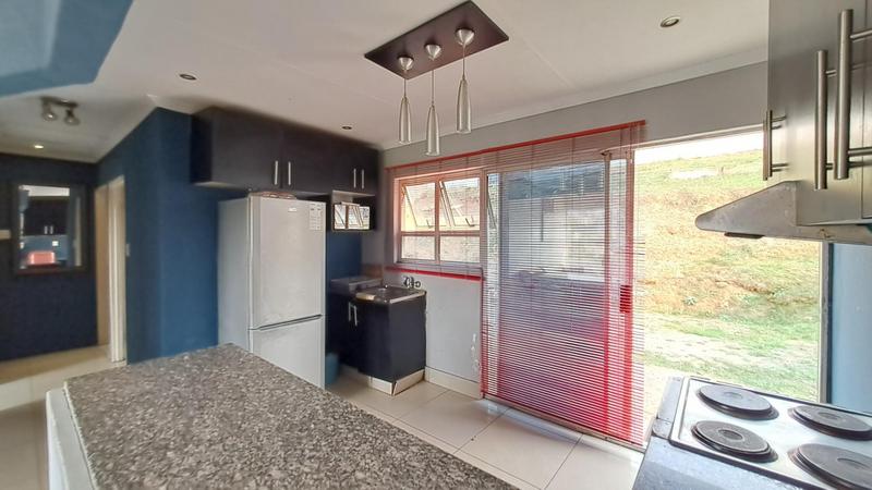 4 Bedroom Property for Sale in Umlazi KwaZulu-Natal