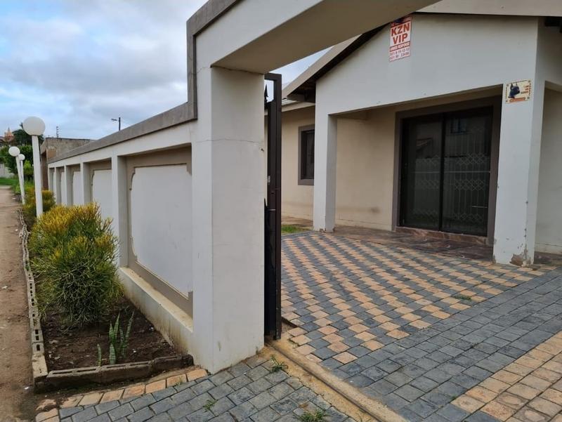 To Let 3 Bedroom Property for Rent in Forest Haven KwaZulu-Natal