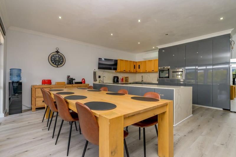 4 Bedroom Property for Sale in La Lucia KwaZulu-Natal