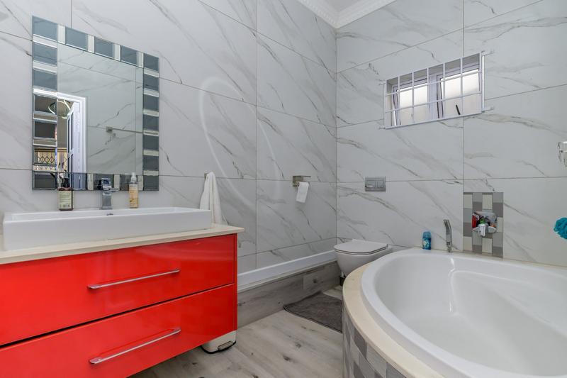 4 Bedroom Property for Sale in La Lucia KwaZulu-Natal