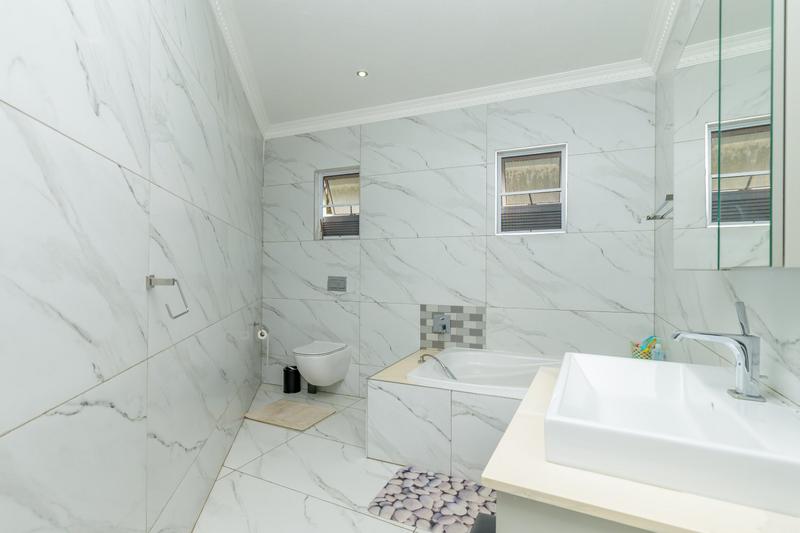 4 Bedroom Property for Sale in La Lucia KwaZulu-Natal