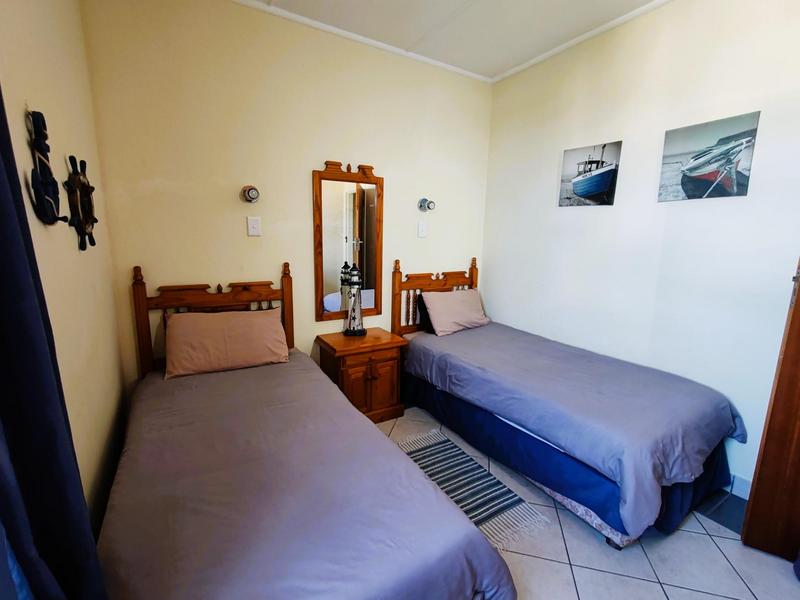 2 Bedroom Property for Sale in Uvongo KwaZulu-Natal