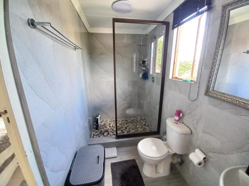 1 Bedroom Property for Sale in Malvern KwaZulu-Natal