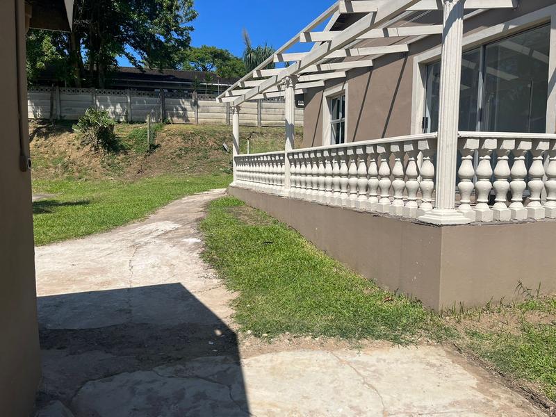 To Let 3 Bedroom Property for Rent in Queensburgh KwaZulu-Natal