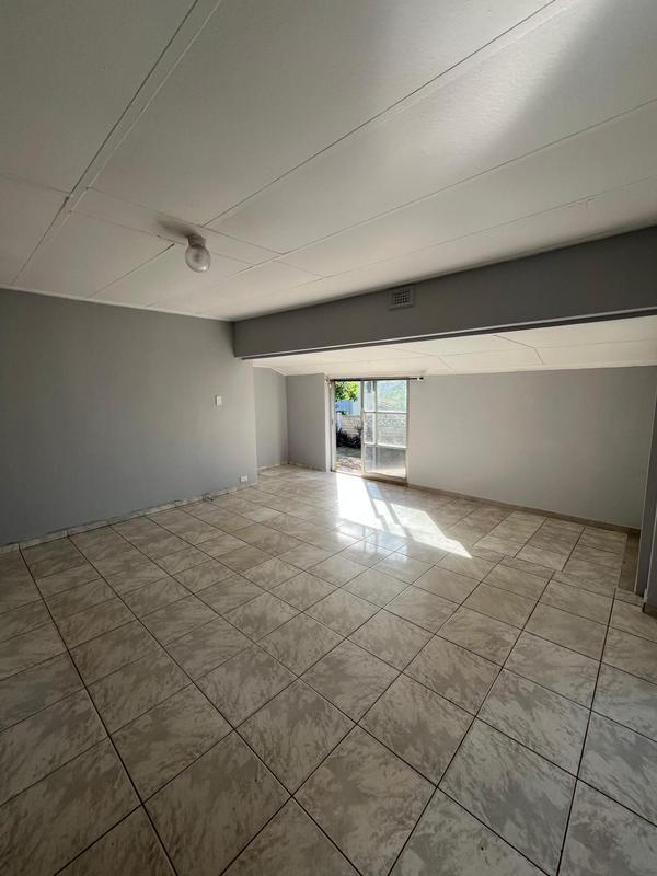 To Let 3 Bedroom Property for Rent in Queensburgh KwaZulu-Natal