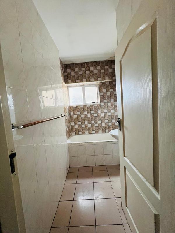 2 Bedroom Property for Sale in Durban Central KwaZulu-Natal