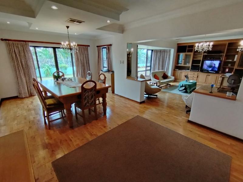 6 Bedroom Property for Sale in Herrwood Park KwaZulu-Natal