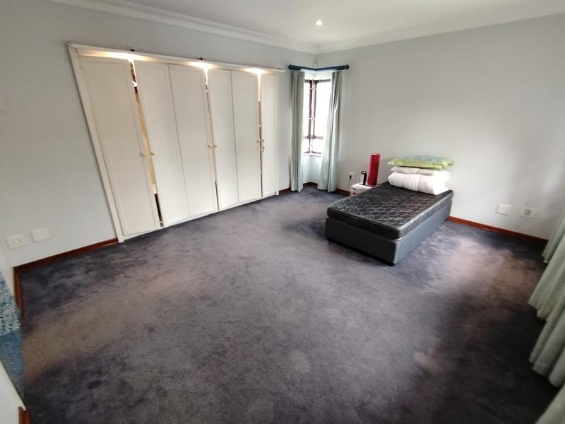 6 Bedroom Property for Sale in Herrwood Park KwaZulu-Natal