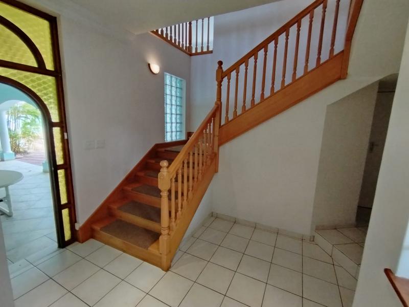 6 Bedroom Property for Sale in Herrwood Park KwaZulu-Natal