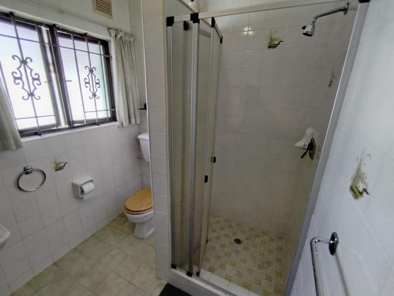 6 Bedroom Property for Sale in Herrwood Park KwaZulu-Natal