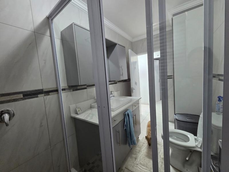 3 Bedroom Property for Sale in Aviary Hill KwaZulu-Natal