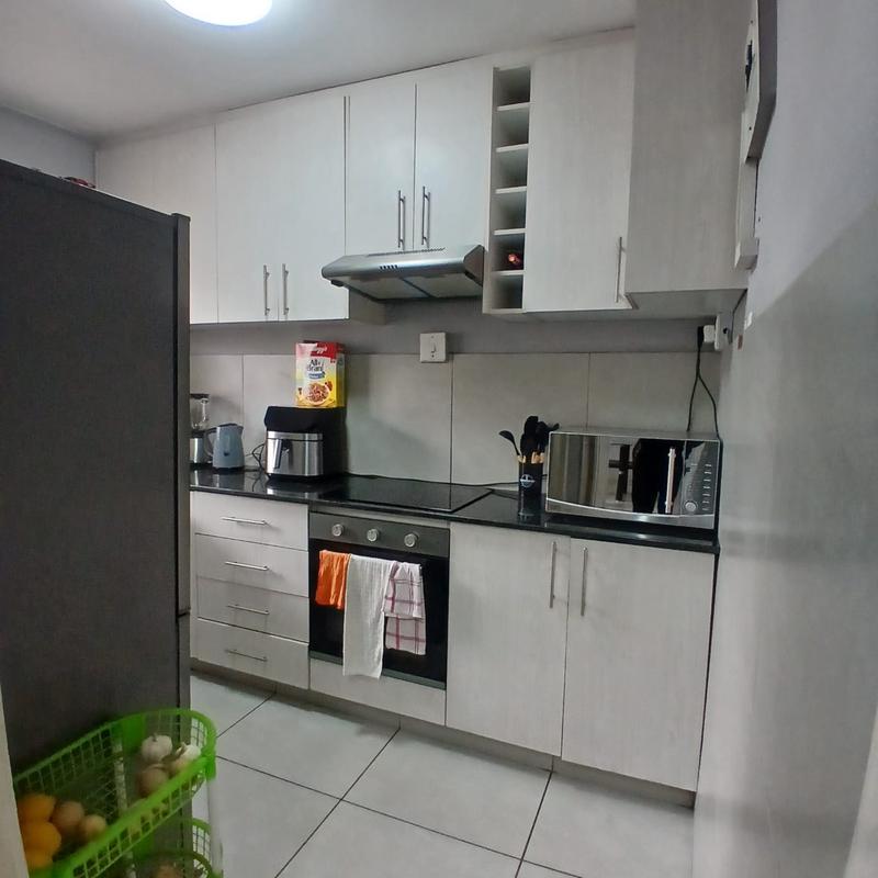 2 Bedroom Property for Sale in Montclair KwaZulu-Natal