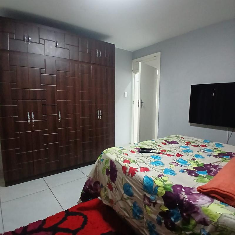 2 Bedroom Property for Sale in Montclair KwaZulu-Natal