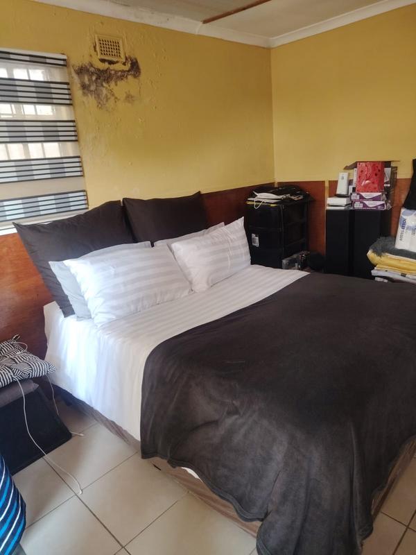 2 Bedroom Property for Sale in Umlazi KwaZulu-Natal
