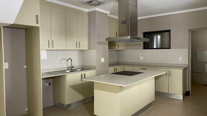 To Let 2 Bedroom Property for Rent in New Town Centre KwaZulu-Natal