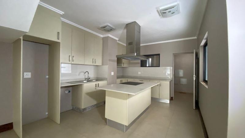 To Let 2 Bedroom Property for Rent in New Town Centre KwaZulu-Natal
